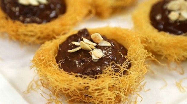 Arda’nın Ramazan Mutfağı Çikolata Muhallebili Kadayıf Çanakları Tarifi 07.06.2017