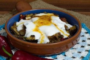 Pelin Karahan’la Nefis Tarifler Patlıcanlı Ekmek Aşı Tarifi 02.11.2017