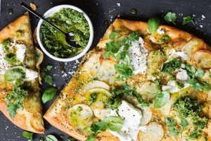 Pelin Çift İle İyi Fikir Otlu Peynirli Margarita Pizza Tarifi 03.05.2019