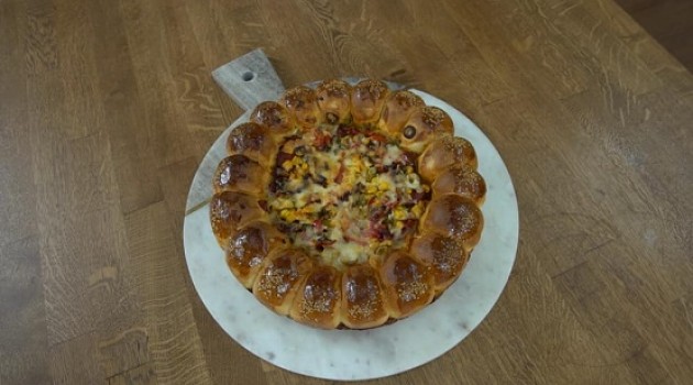 Pelin Karahan’la Nefis Tarifler Çiçek Pizza Tarifi 03.10.2018